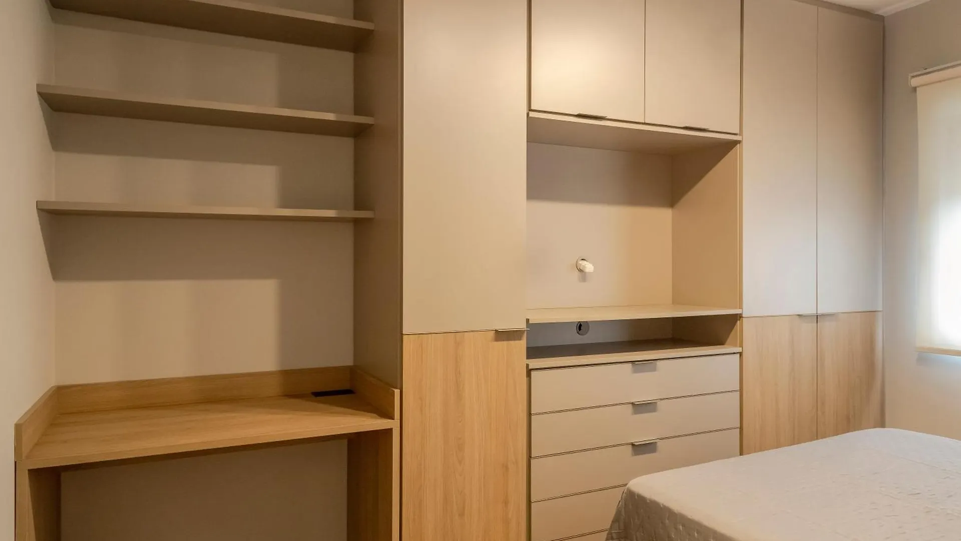 Apartamento Elegante Proximo A Puc E Hsl Porto Alegre 0*,  Brasilien
