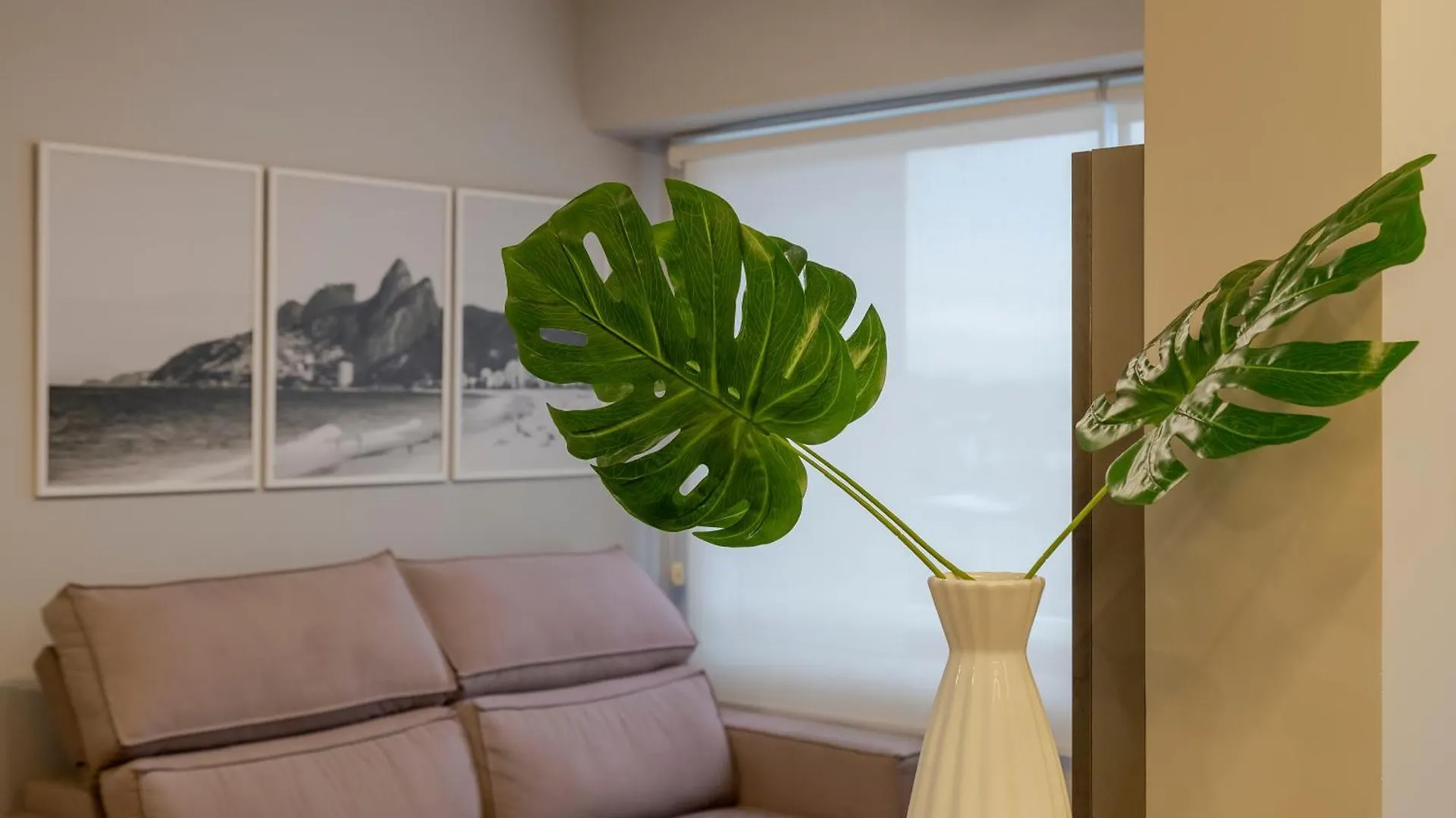 Apartamento Elegante Proximo A Puc E Hsl Porto Alegre Apartment