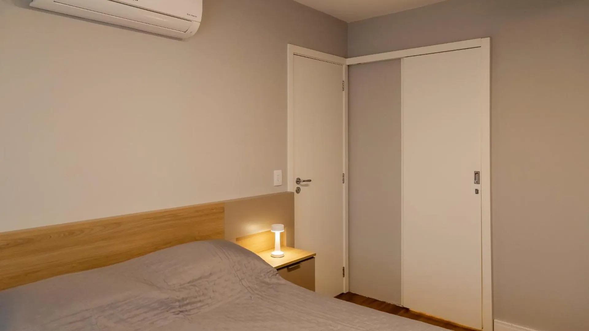 Apartamento Elegante Proximo A Puc E Hsl Porto Alegre