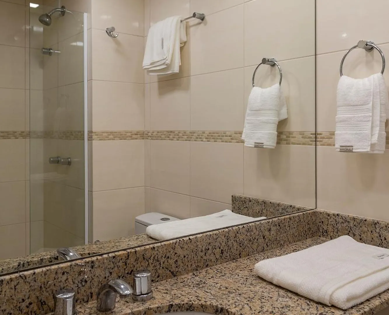 Apartamento Elegante Proximo A Puc E Hsl 포르투알레그리