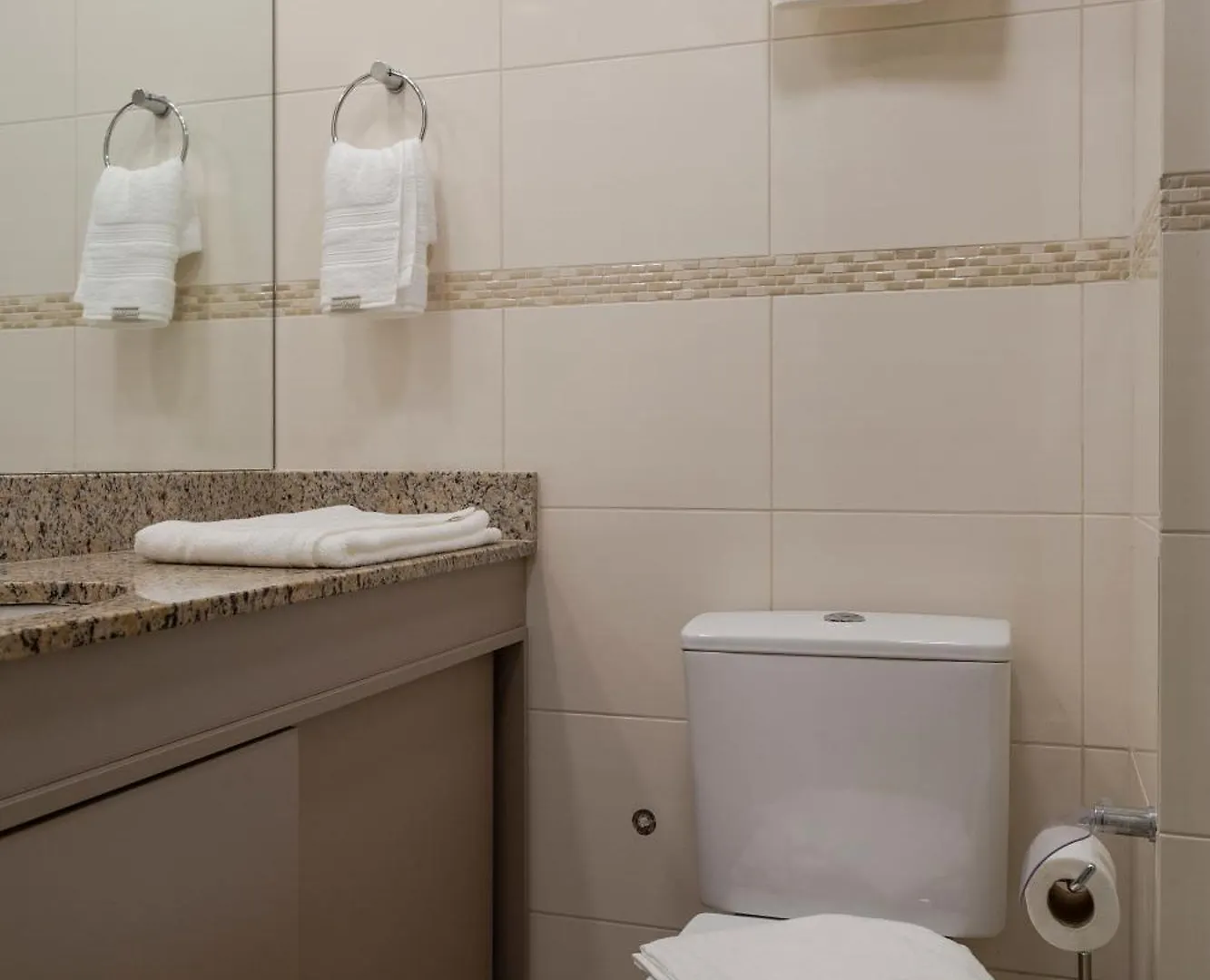 Apartamento Elegante Proximo A Puc E Hsl 포르투알레그리 아파트